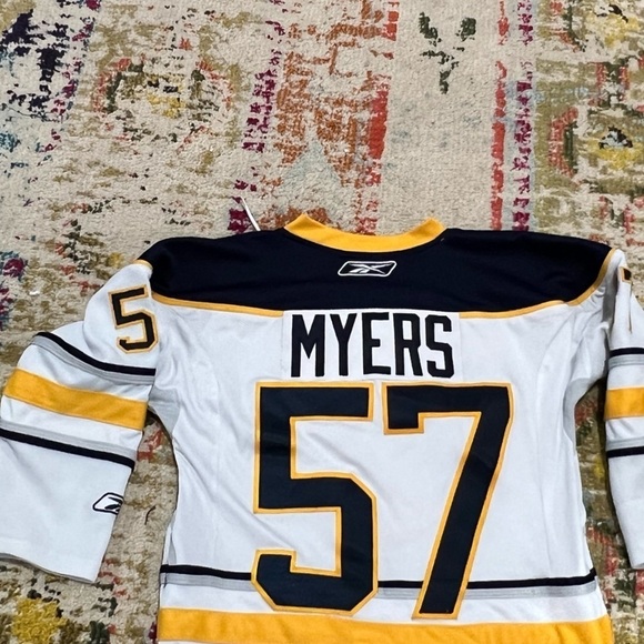 Boys Kids Tyler Myers Buffalo Sabres Reebok Stitched NHL Hockey Sports Jersey - Picture 3 of 8